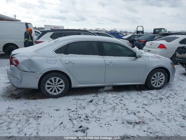 Продажа на аукционе авто 2014 Volkswagen Passat S, vin: 1VWAH7A3XEC008236, номер лота: 12570620