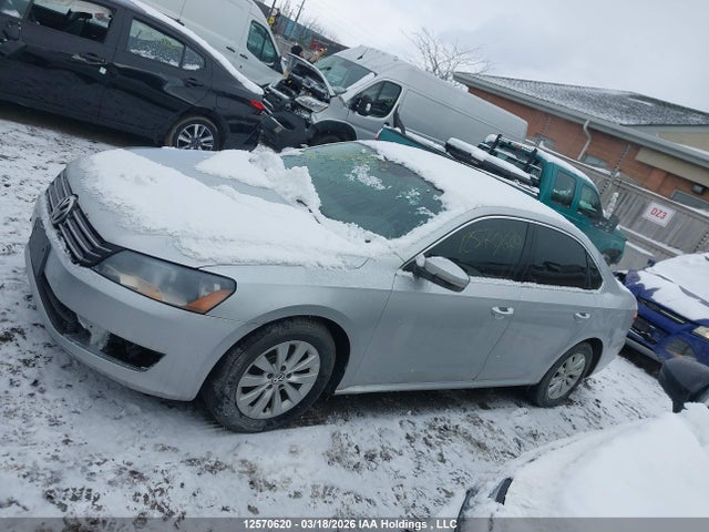 Продажа на аукционе авто 2014 Volkswagen Passat S, vin: 1VWAH7A3XEC008236, номер лота: 12570620
