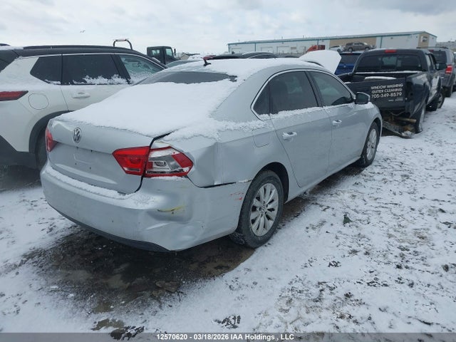 Продажа на аукционе авто 2014 Volkswagen Passat S, vin: 1VWAH7A3XEC008236, номер лота: 12570620
