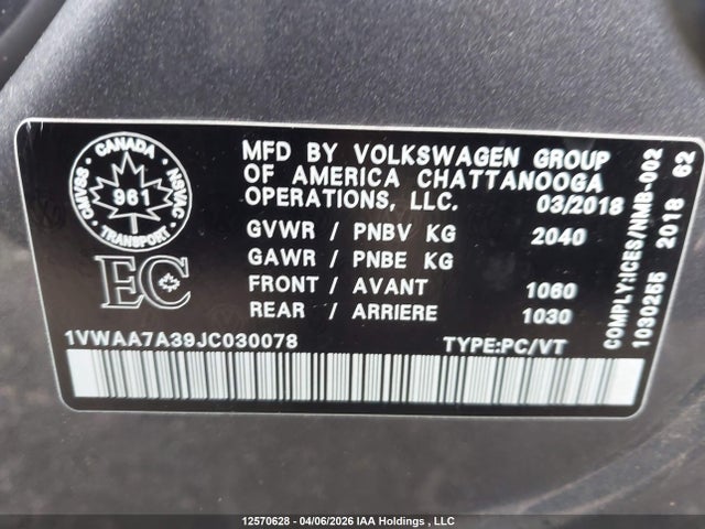 12570628 :رقم المزاد ، 1VWAA7A39JC030078 vin ، 2018 Volkswagen Passat مزاد بيع