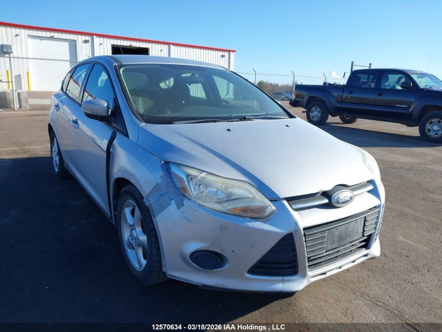 1FADP3K24EL125589 Ford FOCUS SE