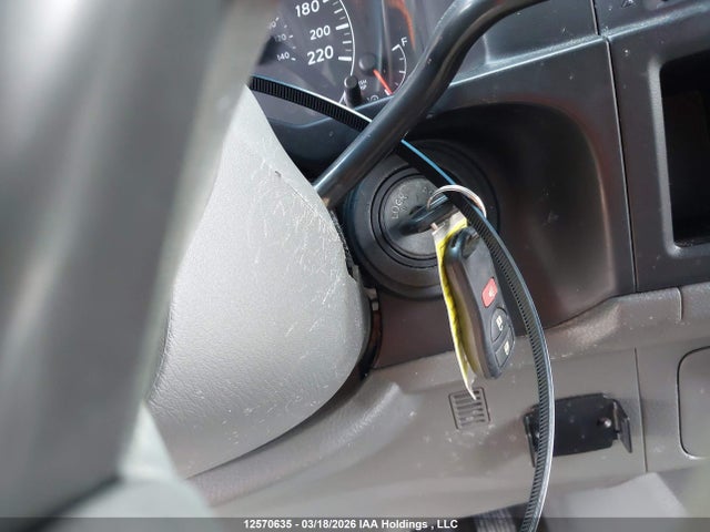 1N6AF0LY6JN805121 Nissan Nv Cargo Nv2500 Hd S V8/sv V8