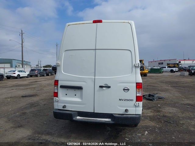 1N6AF0LY6JN805121 Nissan Nv Cargo Nv2500 Hd S V8/sv V8
