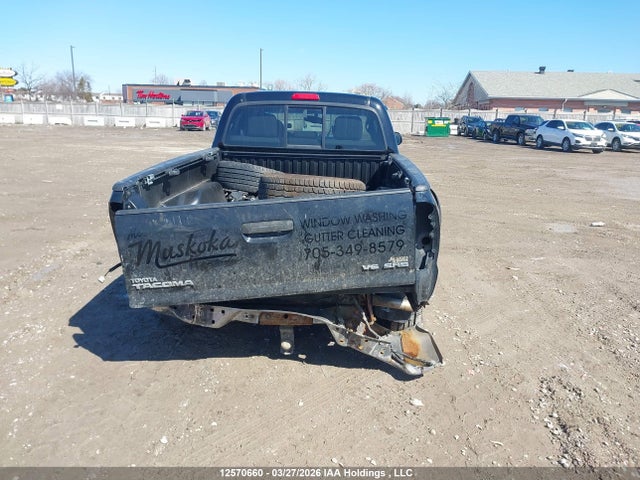2013 Toyota Tacoma V6 მანქანა იყიდება აუქციონზე, vin: 5TFMU4FN8DX013849, აუქციონის ნომერი: 12570660