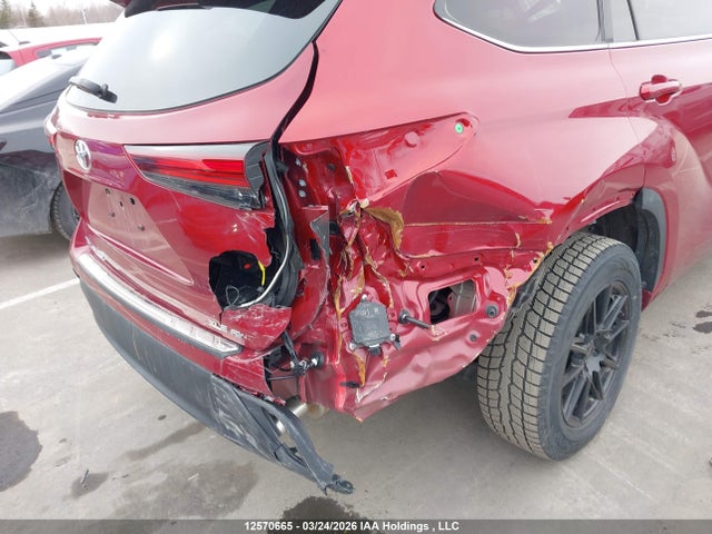 Toyota Highlander 2026 5TDKDRBH6TS597032 Image 6