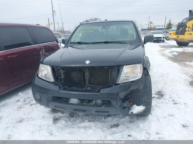 1N6AD0CU3EN715160 Nissan Frontier S/sv