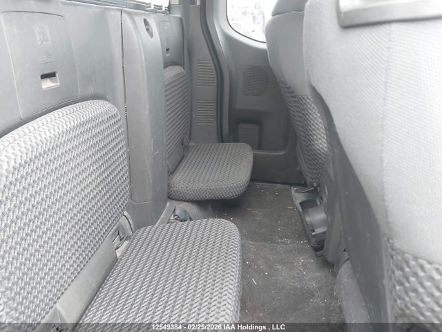 1N6AD0CU3EN715160 Nissan Frontier S/sv