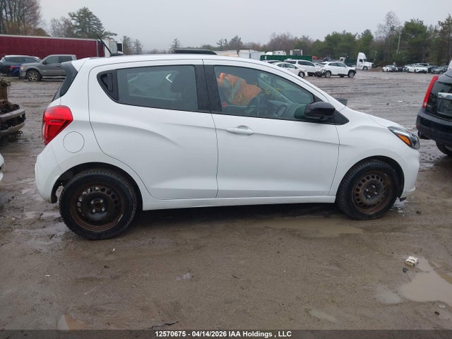 2022 Chevrolet Spark 1lt Cvt მანქანა იყიდება აუქციონზე, vin: KL8CD6SA0NC030589, აუქციონის ნომერი: 12570675