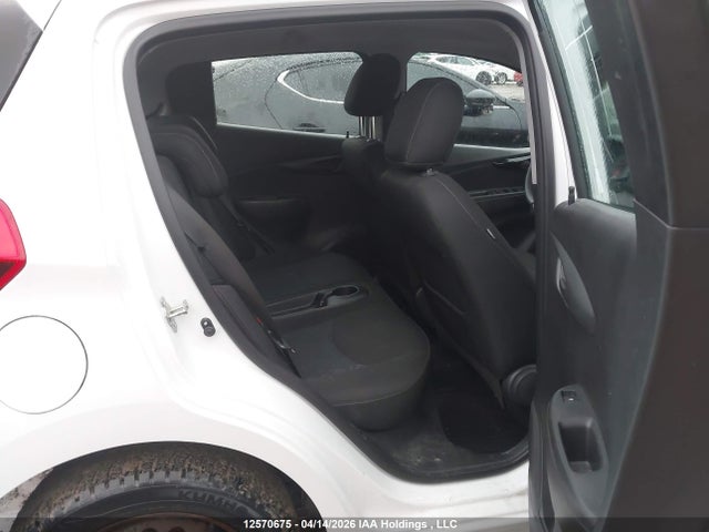 2022 Chevrolet Spark 1lt Cvt მანქანა იყიდება აუქციონზე, vin: KL8CD6SA0NC030589, აუქციონის ნომერი: 12570675