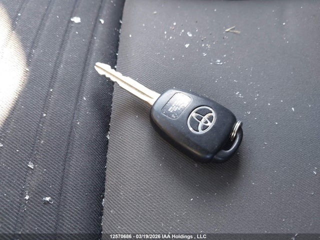 Продажа на аукционе авто 2018 Toyota Yaris L/le/se, vin: VNKKTUD34JA097959, номер лота: 12570686