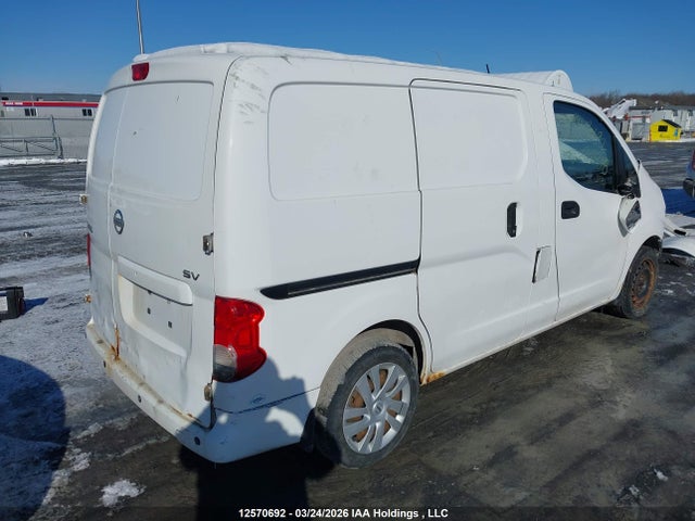 3N6CM0KN8HK707438 Nissan NV200