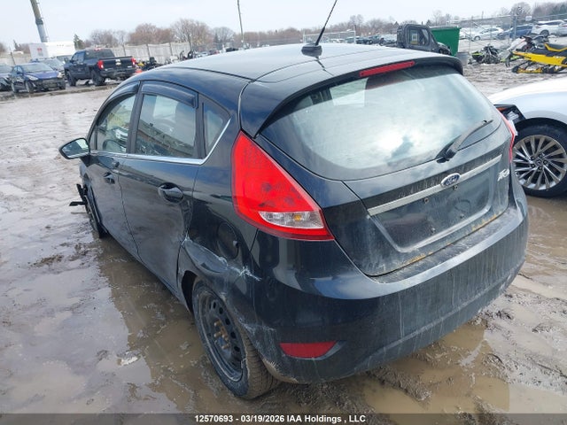 2013 Ford Fiesta Titanium მანქანა იყიდება აუქციონზე, vin: 3FADP4FJ3DM115480, აუქციონის ნომერი: 12570693