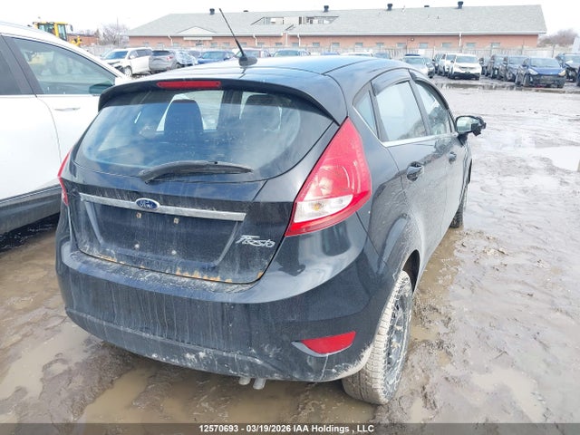 2013 Ford Fiesta Titanium მანქანა იყიდება აუქციონზე, vin: 3FADP4FJ3DM115480, აუქციონის ნომერი: 12570693