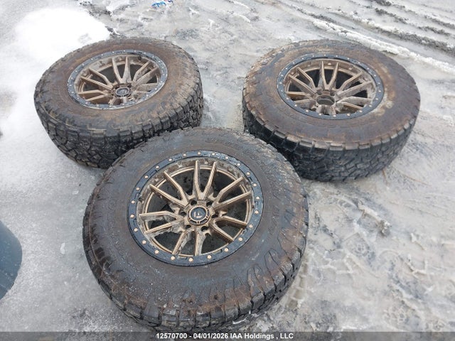 1FMEE9BP1SLA59013 Ford Bronco