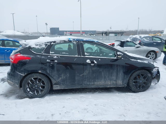 12550955 :رقم المزاد ، 1FADP3M23HL296982 vin ، 2017 Ford Focus Sel مزاد بيع
