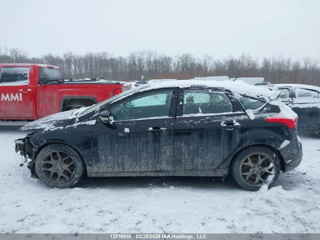 12550955 :رقم المزاد ، 1FADP3M23HL296982 vin ، 2017 Ford Focus Sel مزاد بيع