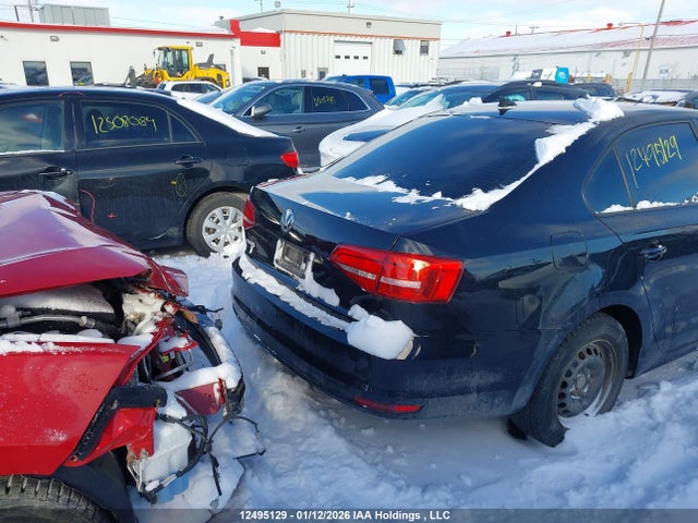 Продажа на аукционе авто 2015 Volkswagen Jetta 2.0l Trendline/2.0l Trendline+, vin: 3VW2K7AJ7FM264886, номер лота: 12495129
