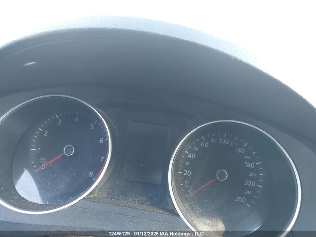 Продажа на аукционе авто 2015 Volkswagen Jetta 2.0l Trendline/2.0l Trendline+, vin: 3VW2K7AJ7FM264886, номер лота: 12495129