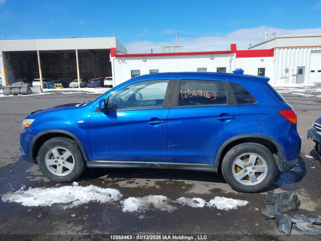 JA4AJ3AU3HZ608326 Mitsubishi RVR SE