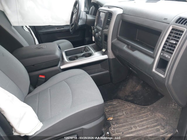 12570714 :رقم المزاد ، 3C6RR7KT5PG657502 vin ، 2023 Ram 1500 Classic Tradesman مزاد بيع