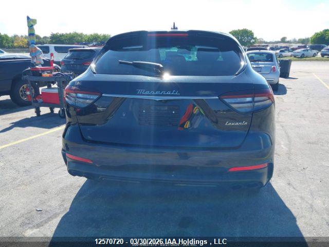 ZN661YUM7NX404767 Maserati Levante