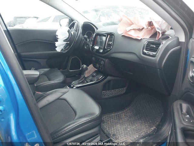12570726 :رقم المزاد ، 3C4NJDBB1JT399482 vin ، 2018 Jeep Compass North مزاد بيع