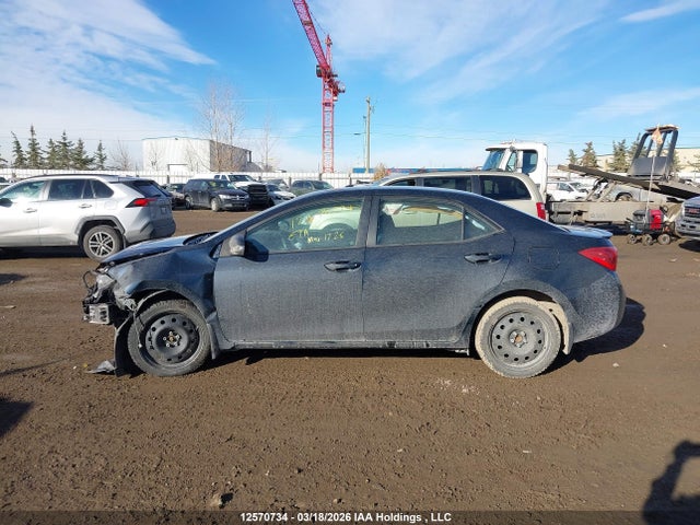 12570734 :رقم المزاد ، 2T1BURHE5HC935565 vin ، 2017 Toyota Corolla Se مزاد بيع