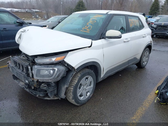 Продаж на аукціоні авто 2021 Hyundai Venue Essential Manual, vin: KMHRB8A34MU113582, номер лоту: 12570741