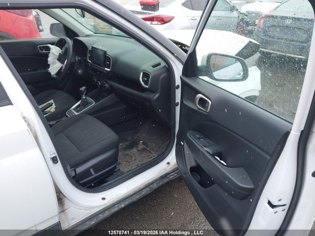 Продаж на аукціоні авто 2021 Hyundai Venue Essential Manual, vin: KMHRB8A34MU113582, номер лоту: 12570741