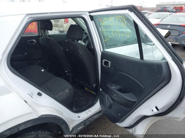 Продаж на аукціоні авто 2021 Hyundai Venue Essential Manual, vin: KMHRB8A34MU113582, номер лоту: 12570741