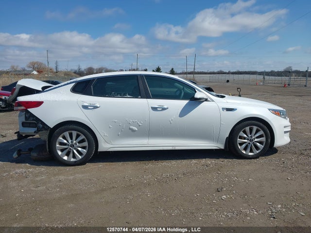 5XXGT4L35GG082402 KIA Optima