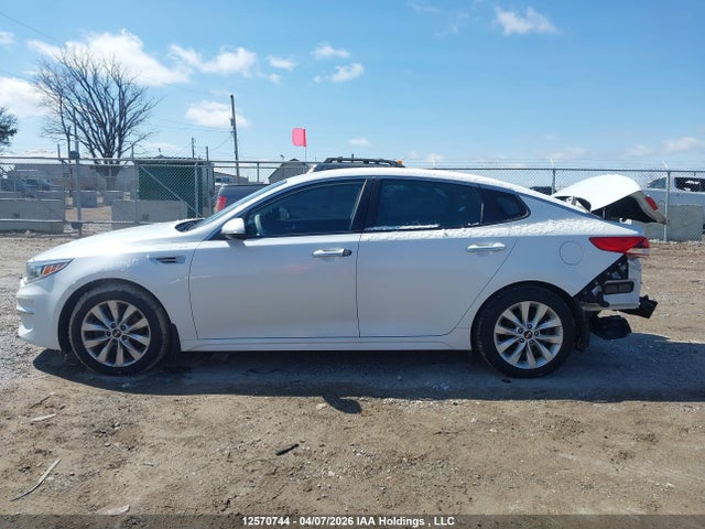 5XXGT4L35GG082402 KIA Optima