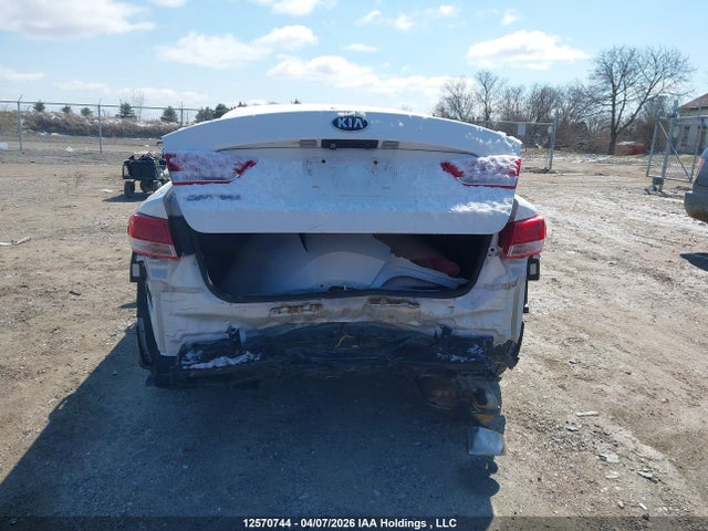 5XXGT4L35GG082402 KIA Optima
