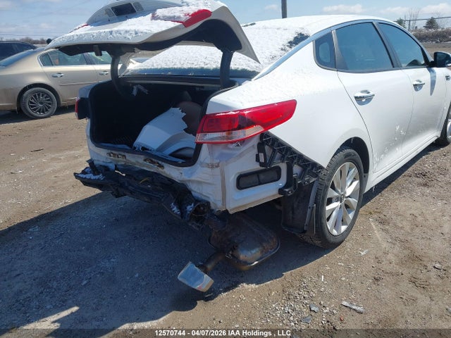 5XXGT4L35GG082402 KIA Optima
