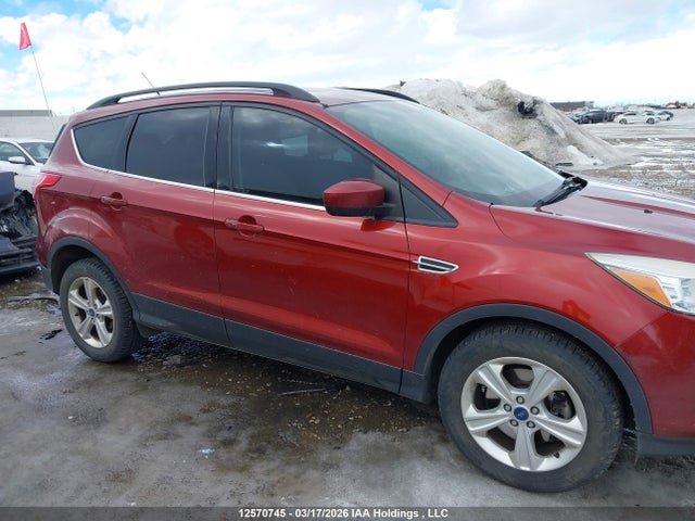 12570745 :رقم المزاد ، 1FMCU9GX7FUB52850 vin ، 2015 Ford Escape Se مزاد بيع