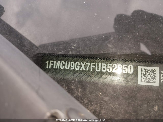 12570745 :رقم المزاد ، 1FMCU9GX7FUB52850 vin ، 2015 Ford Escape Se مزاد بيع