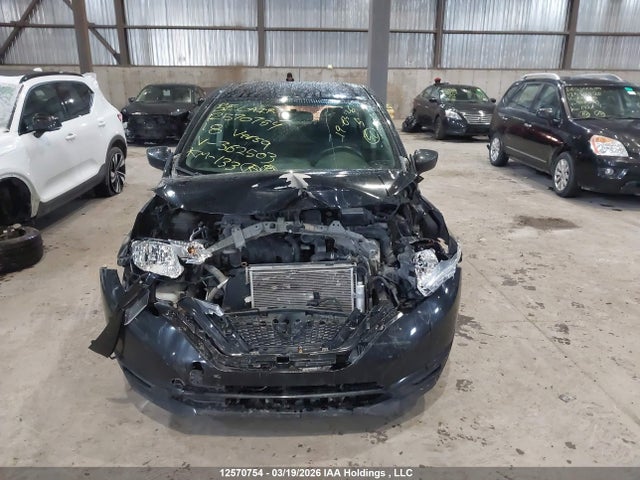 2018 Nissan Versa მანქანა იყიდება აუქციონზე, vin: 3N1CE2CP0JL362503, აუქციონის ნომერი: 12570754