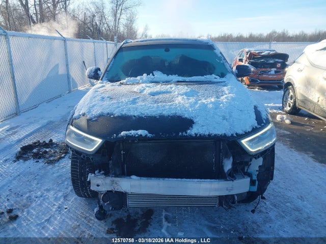 2015 Audi Q3 მანქანა იყიდება აუქციონზე, vin: WA1EFEFS7FR008508, აუქციონის ნომერი: 12570758
