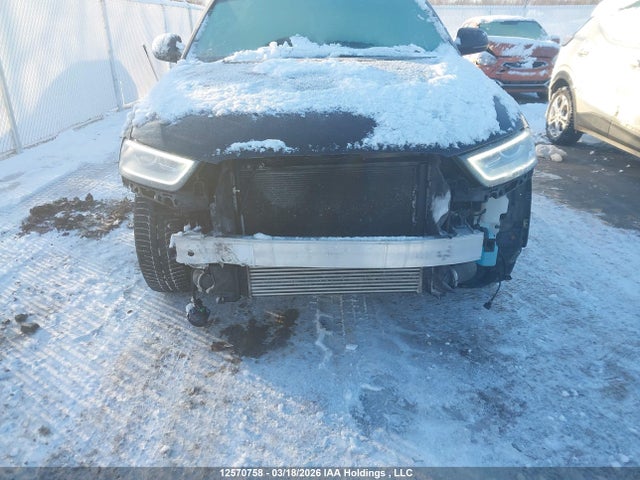 2015 Audi Q3 მანქანა იყიდება აუქციონზე, vin: WA1EFEFS7FR008508, აუქციონის ნომერი: 12570758