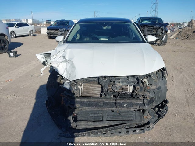 3VWE57BU8KM009008 Volkswagen Jetta 1.4 Tsi Highline