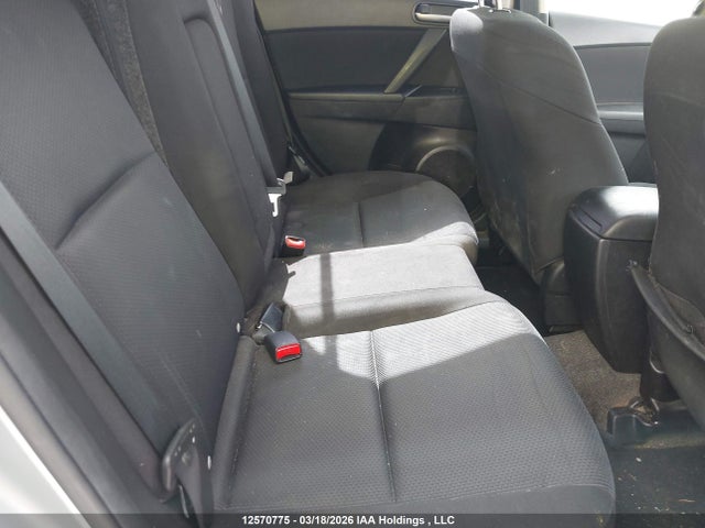 12570775 :رقم المزاد ، JM1BL1L55B1465822 vin ، 2011 Mazda Mazda3 مزاد بيع