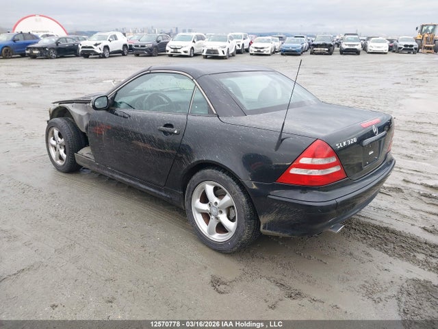 12570778 :رقم المزاد ، WDBKK65FX2F256633 vin ، 2002 Mercedes-benz Slk 320 320 مزاد بيع