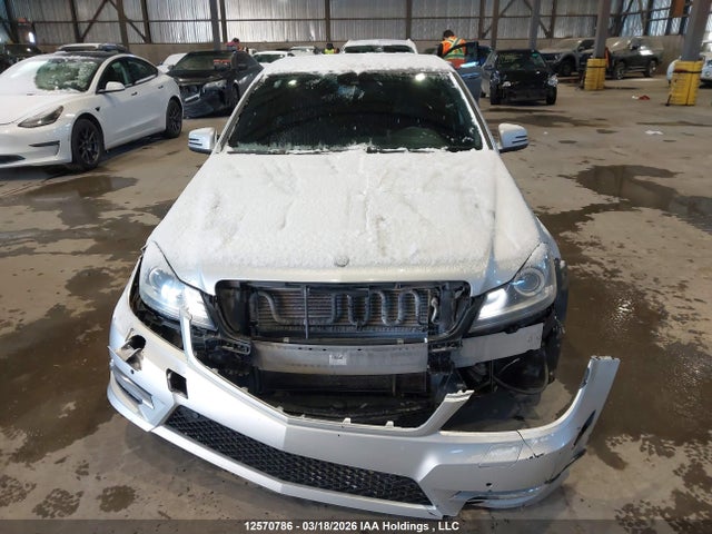 12570786 :رقم المزاد ، WDDGF8BBXCA633054 vin ، 2012 Mercedes-benz C 300 4matic مزاد بيع