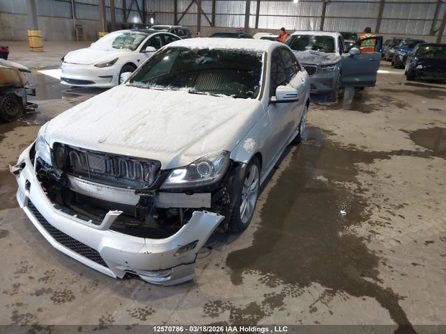 12570786 :رقم المزاد ، WDDGF8BBXCA633054 vin ، 2012 Mercedes-benz C 300 4matic مزاد بيع