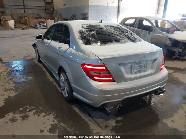 12570786 :رقم المزاد ، WDDGF8BBXCA633054 vin ، 2012 Mercedes-benz C 300 4matic مزاد بيع