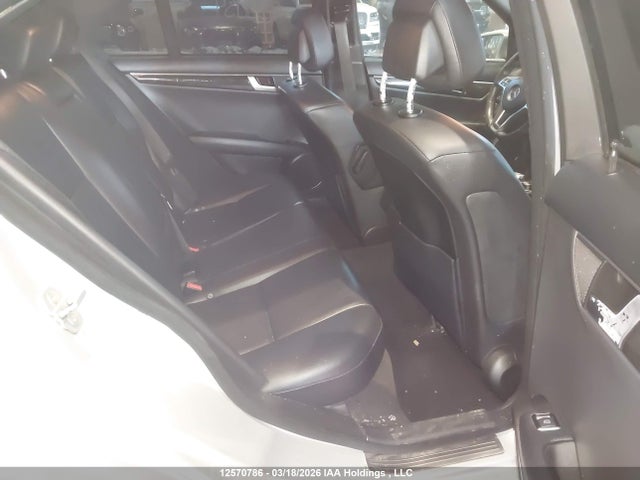 12570786 :رقم المزاد ، WDDGF8BBXCA633054 vin ، 2012 Mercedes-benz C 300 4matic مزاد بيع