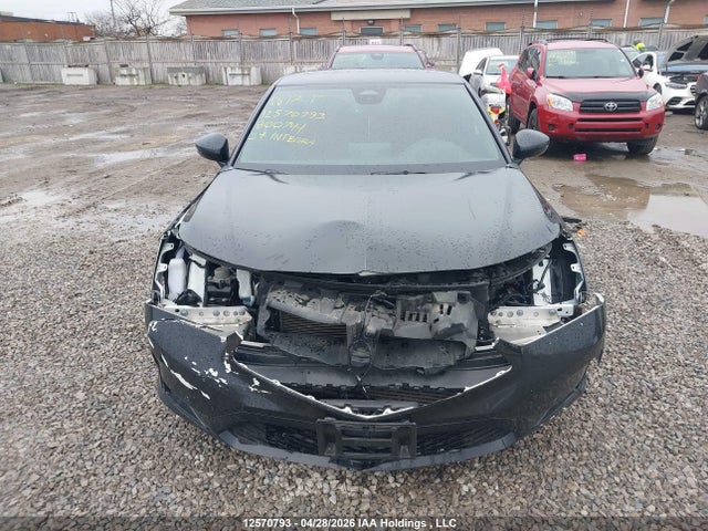 19UDE4H69RA800744 Acura Integra