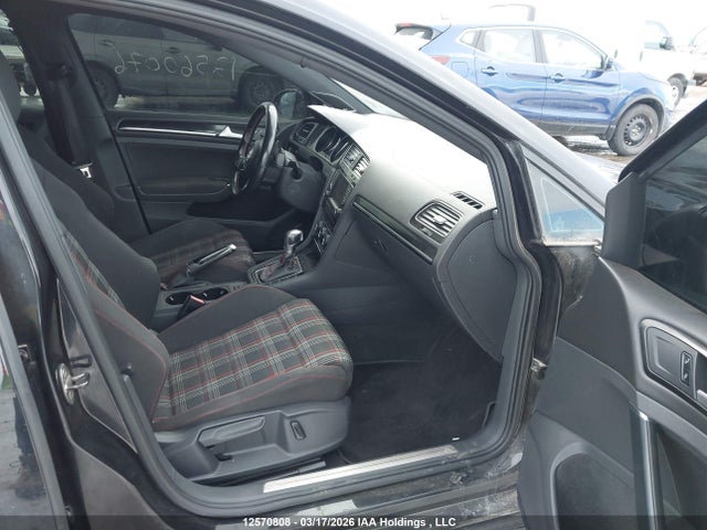 3VW4T7AU8FM003105 Volkswagen Golf GTI