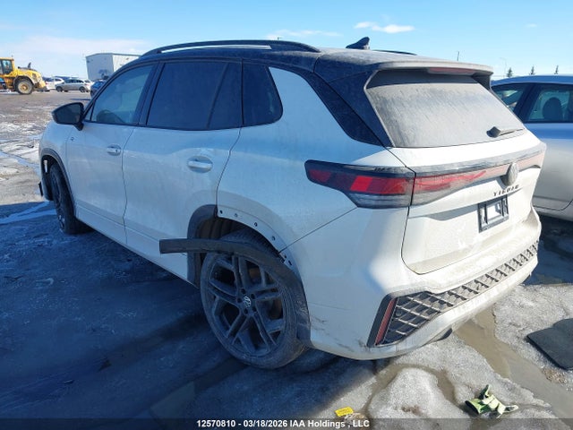 2026 Volkswagen Tiguan Se R-line Black მანქანა იყიდება აუქციონზე, vin: 3VVGR7RM1TM056423, აუქციონის ნომერი: 12570810