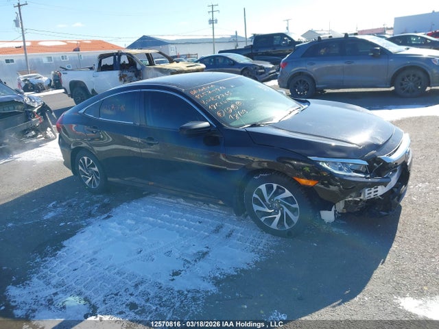 12570816 :رقم المزاد ، 2HGFC2F68JH028765 vin ، 2018 Honda Civic Se مزاد بيع